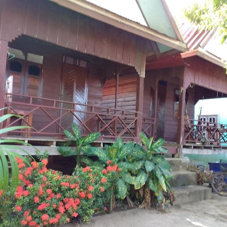 Kulap Kao Bungalow Hotel Ban Donsom Tai Exterior foto