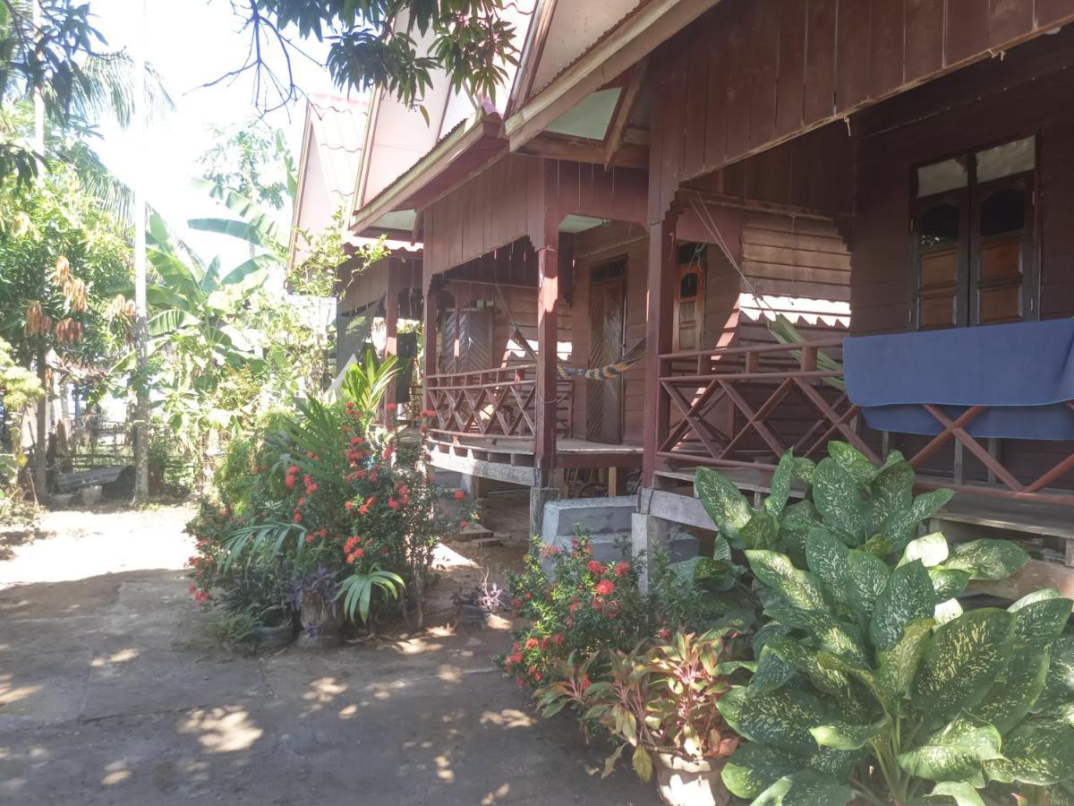 Kulap Kao Bungalow Hotel Ban Donsom Tai Exterior foto